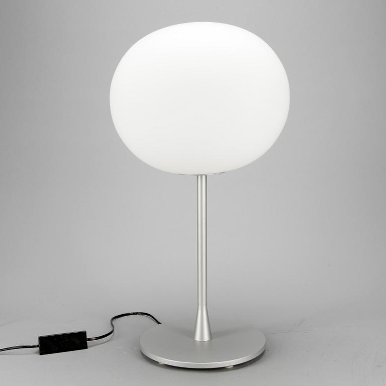 BORDSLAMPA, glas, "Glo-ball", Jasper Morrison, Flos, Italien.