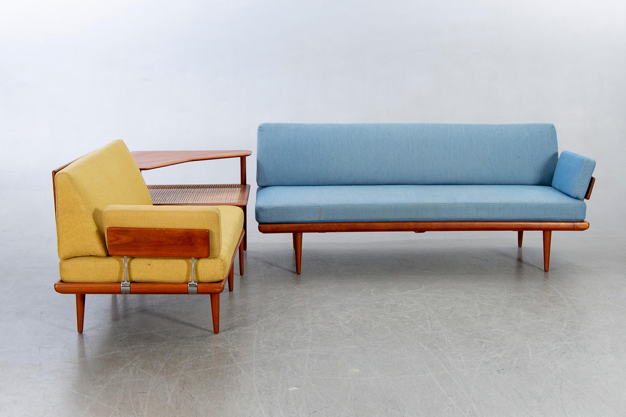 Peter Hvidt & Orla Mølgaard Nielsen,.