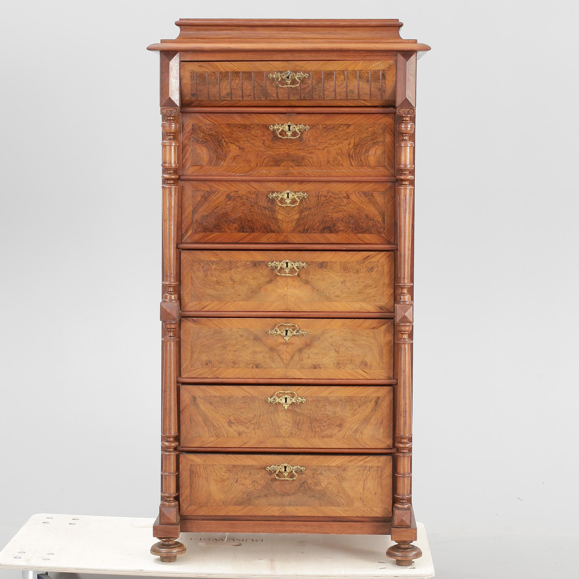 HERRBYRÅ, Nyrenässans, 1800-talets slut.