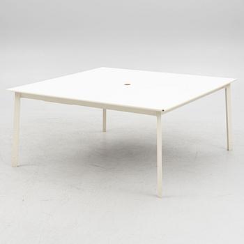 Claesson Koivisto Rune, bord, "Pergola", Iren Uffici, Italien.