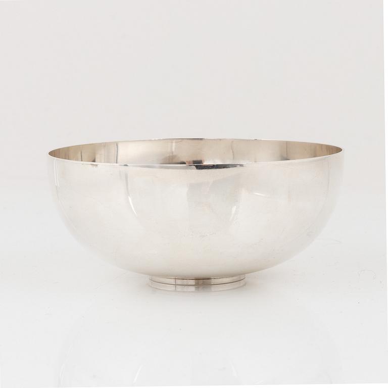 Poul Henningsen, skål, sterlingsilver, Firma Georg Jensen, Köpenhamn, modell 1145C.