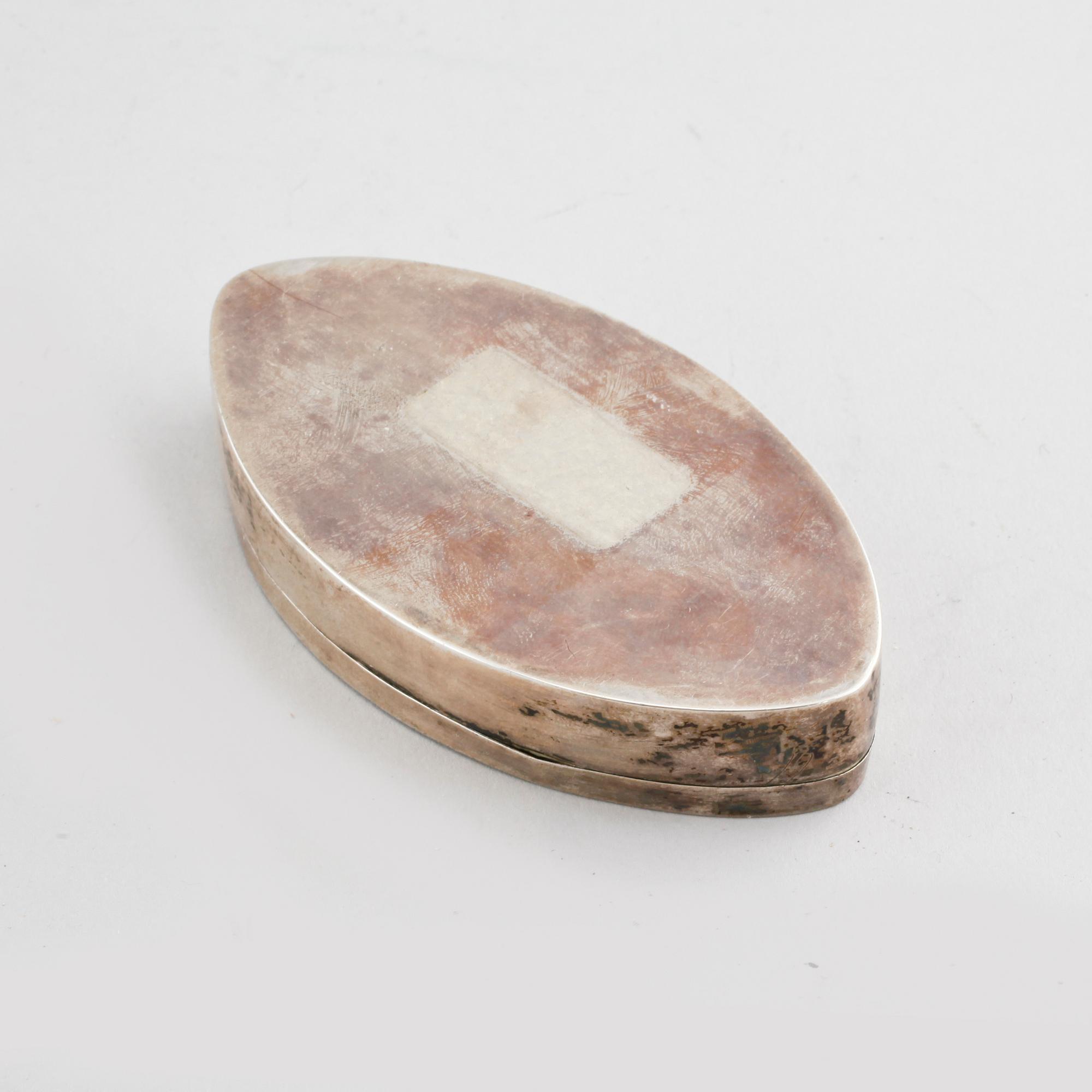 A SWEDISH SILVER SNUFF BOX, by Pehr Abraham Taxberg, Sundsvall, first half of the 19th century.