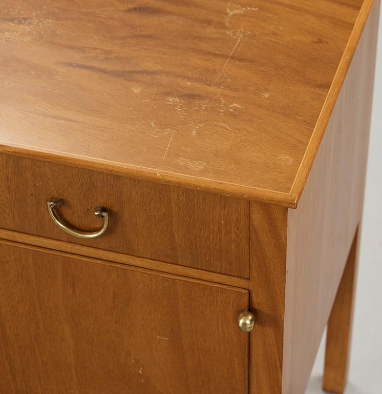 JOSEF FRANK, a mahogany sideboard for Firma Svenskt Tenn.