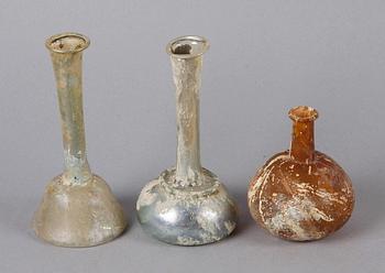 KÄRL, 3 st, glas, romersk typ, Medelhavsområdet 200-400 århundradet e Kr.