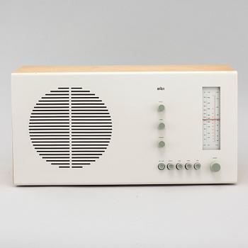 A Braun "RT 20-S" radio,