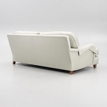 A Howard model sofa, 21st century.