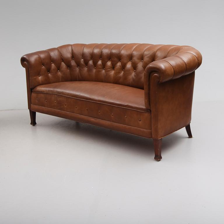 SOFFA, Chesterfield, 1900-talets första hälft.