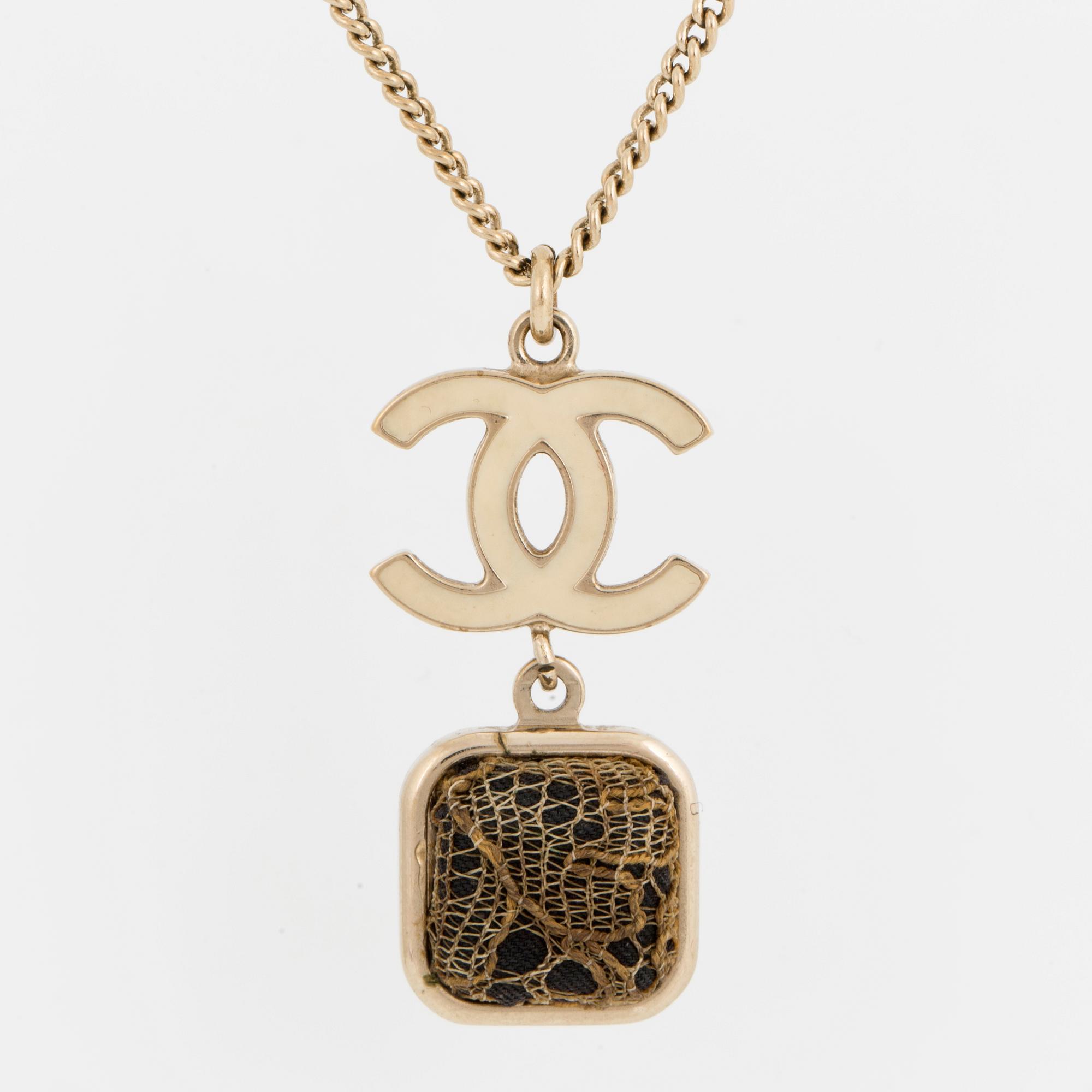 CHANEL, a 2006 necklace.