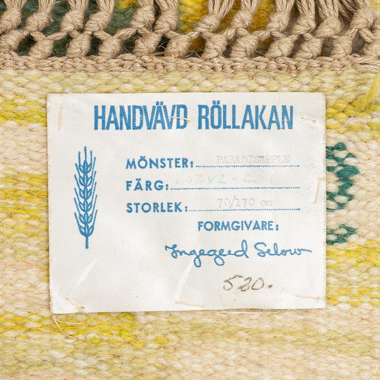 Ingegerd Silow, Wall hanging, röllakan, “Paradisäpple”, signed IS, approximately 170 x 70 cm.