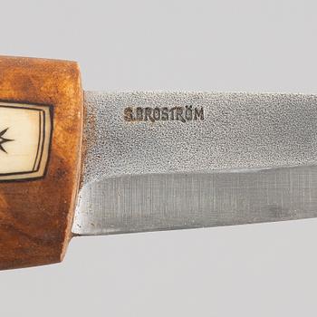 Per Isak Juuso, a reindeer horn knife, Karesuando.