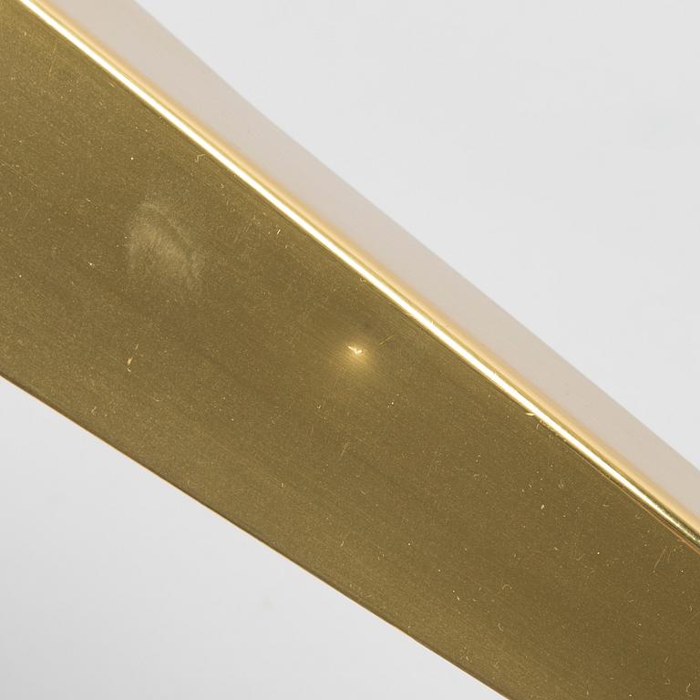 Pöytävalaisinpari, KT-Valaistus, 1900-luvun loppu puoli.