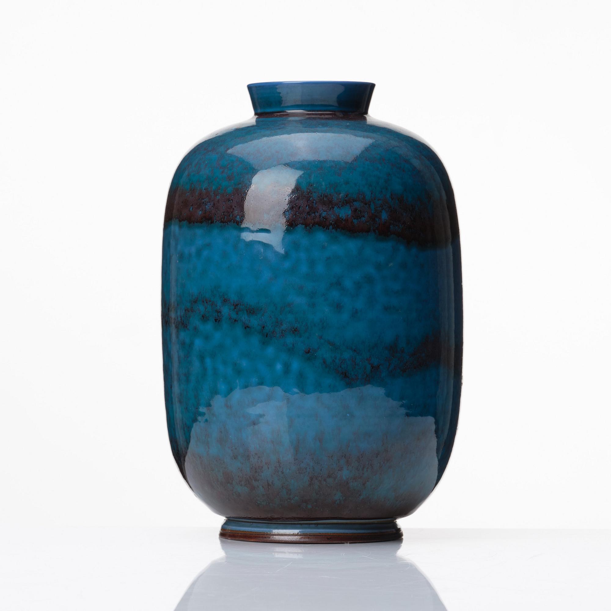 Berndt Friberg, a turquoise and burgundy glazed stoneware vase, Gustavsberg Studio Sweden 1972.