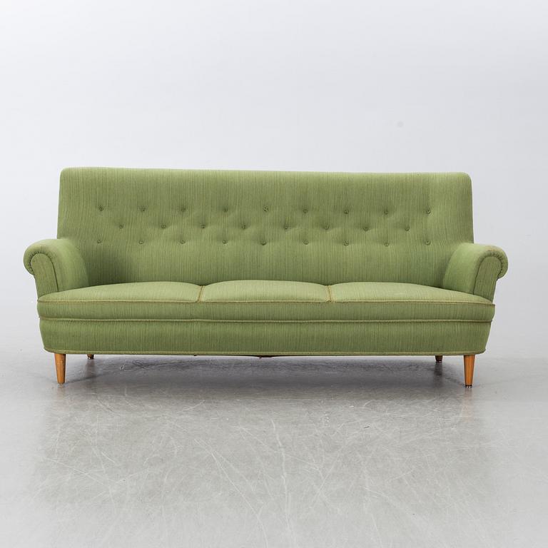 CARL MALMSTEN, a Hemmakväll sofa.