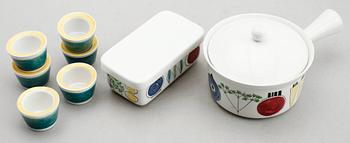 SERVISPORSLIN, 8 delar, "Picknick", Marianne Wessman, Rörstrand.