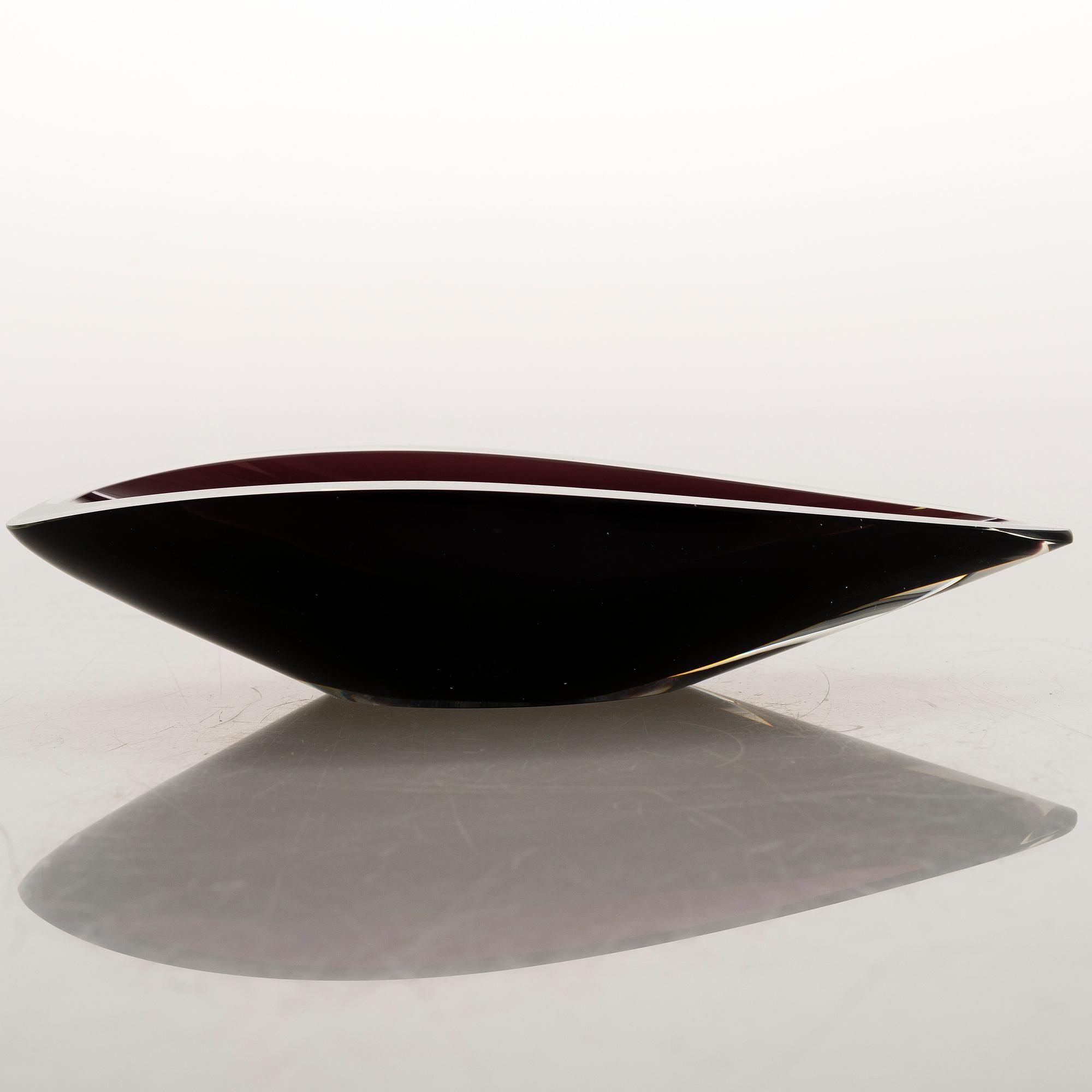 KAJ FRANCK,  A glass bowl signed Kaj Franck Nuutajärvi Notsjö -53.