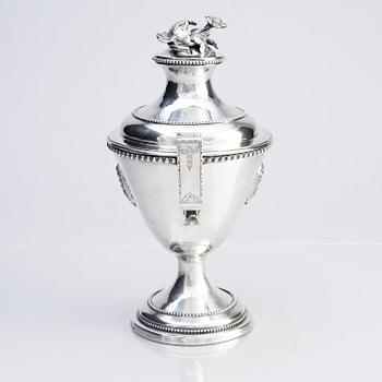 Petter Gillberg, sockerskål med lock, silver, Varberg 1790. Gustaviansk.