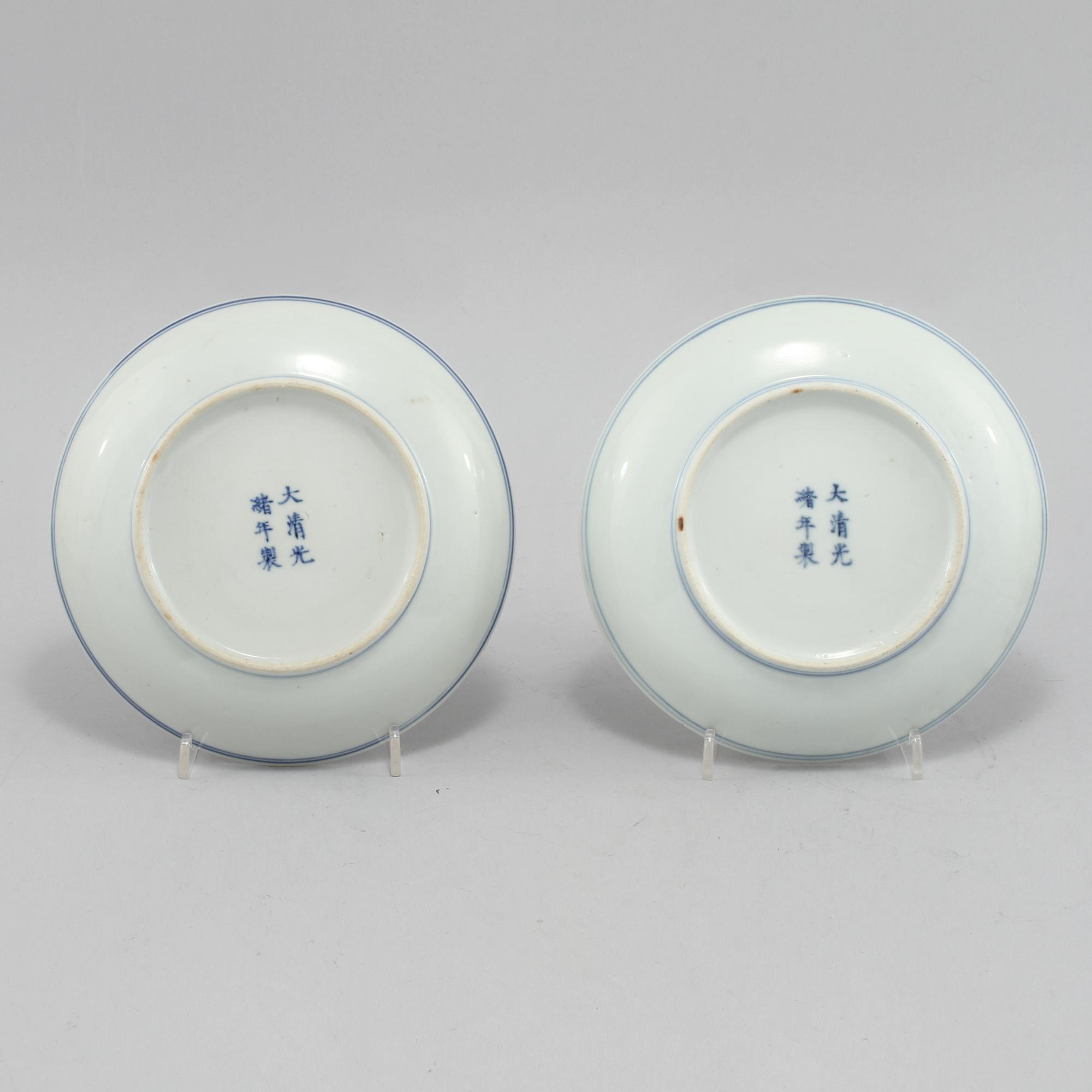 SKÅLFAT, 2 st, porslin, Kina, Kangxi, (1662 - 1722).