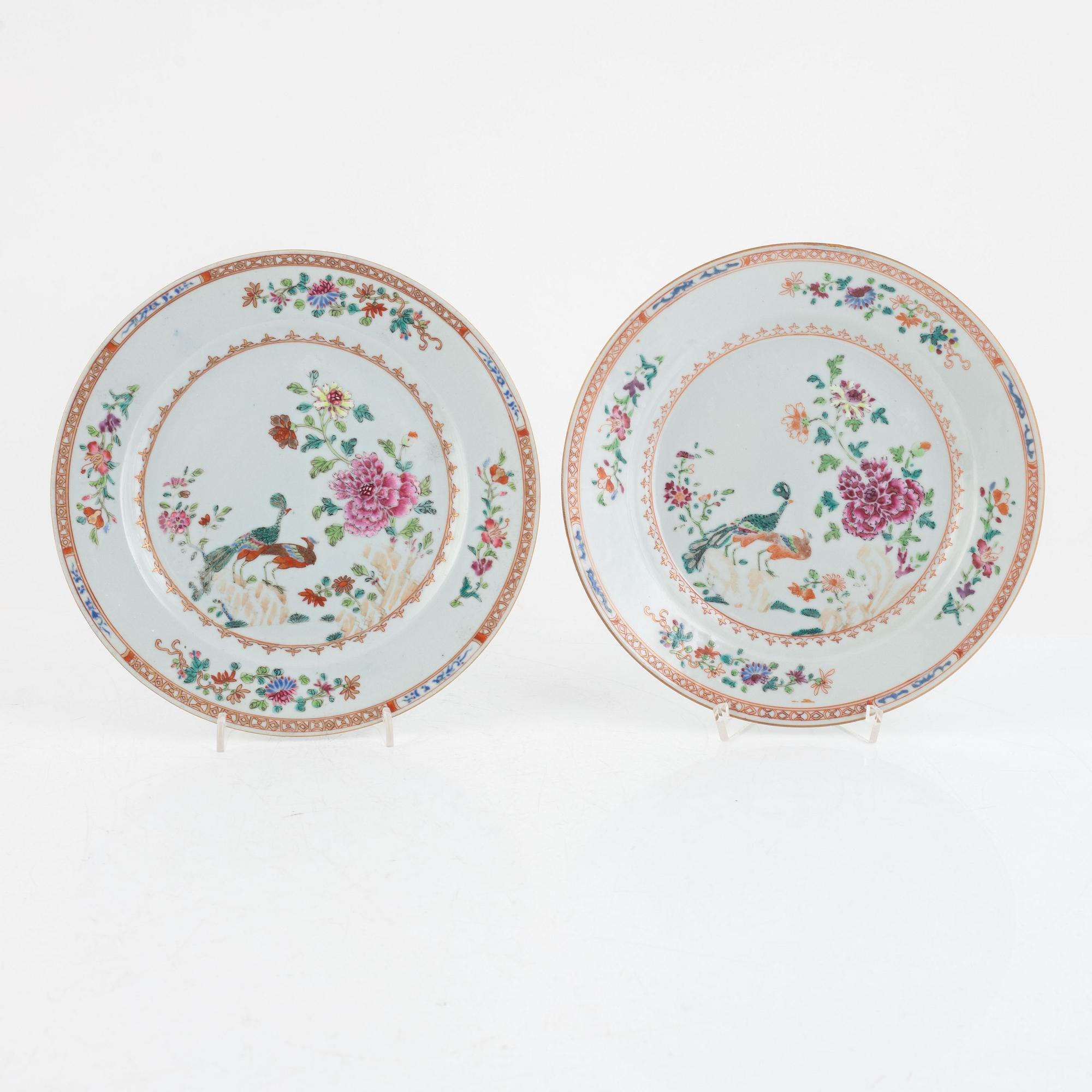 Tallrikar, sex stycken, porslin, Kina, Qingdynastin, Qianlong (1736-95).