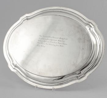 FAT, C G Hallberg, silver, Stockholm, troligen 1919. Vikt 1304 g.