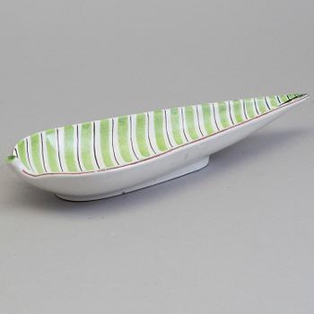 STIG LINDBERG, a paiance leaf-shaped dish, Gustavsberg Studio, Sweden.
