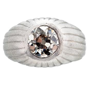 613. DIAMANTRING.