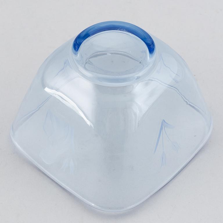 Aimo Okkolin, skål, glas, signerad Riihmäen lasi oy AO.