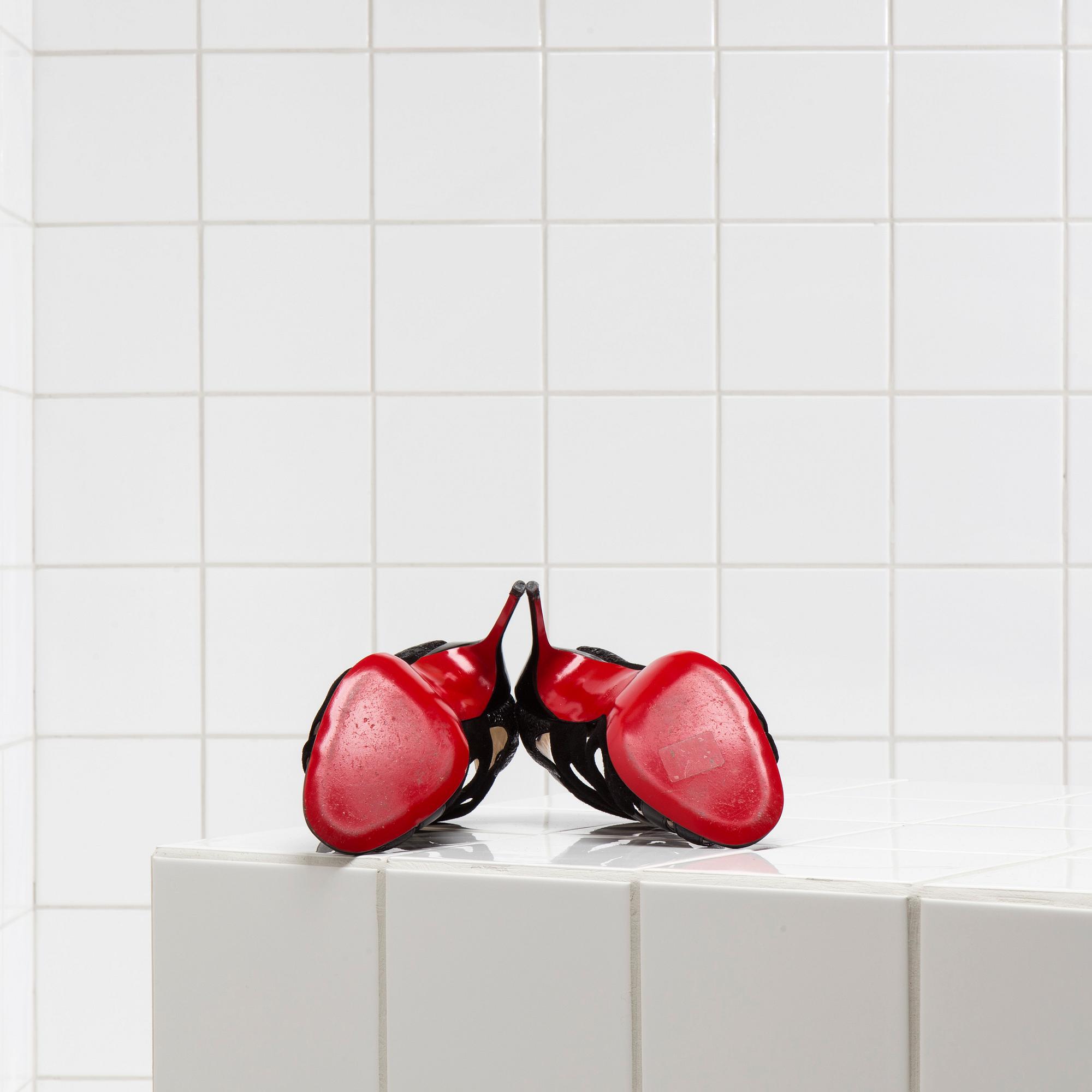 SKOR, Christian Louboutin, storlek 40,5.