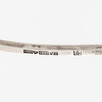 Mirjam Salminen, halssmycke, syntetisk spinell, silver.