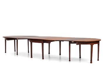 A George III mahogany D-end dining table, circa 1800.