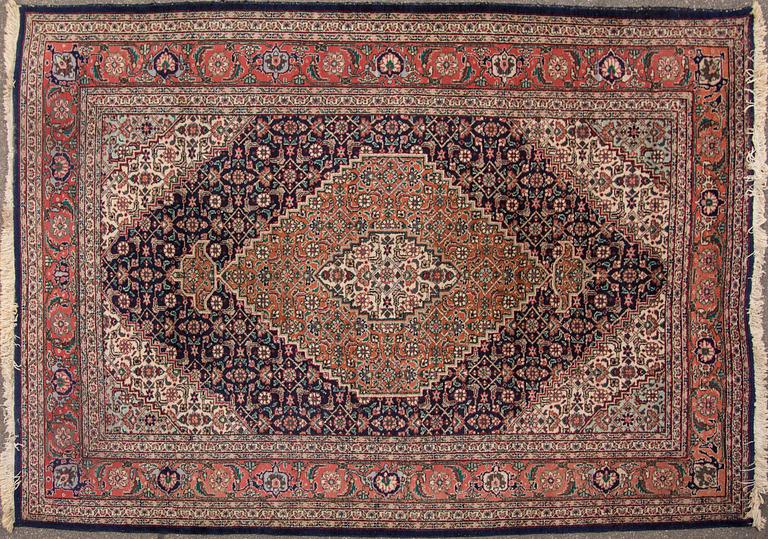 MATTA, Täbriz, n. 300x204 cm.