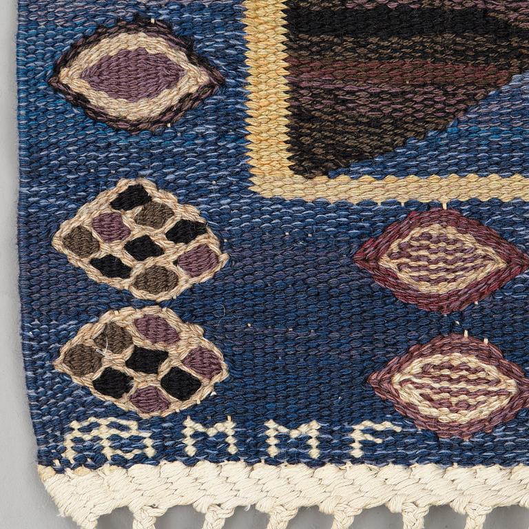 Barbro Nilsson, MATTO, "Snäckorna", flat weave, ca 267-268 x 234,5-246,5 cm, signed AB MMF BN.