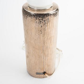 A glass table lamp by Timo Sarpaneva for Linux from the latter half of the 20th century.