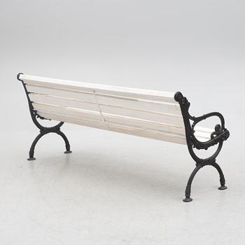 A garden sofa from Husqvarna, first half of the 20th century.
