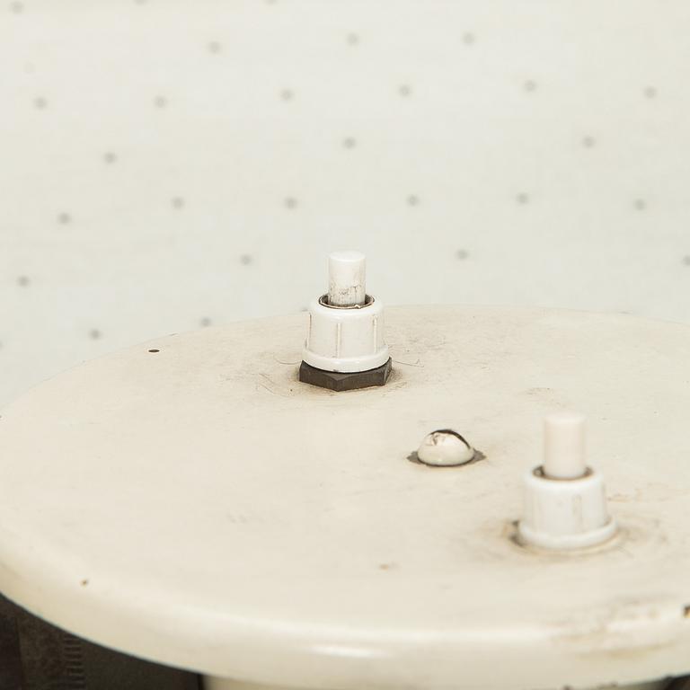 Paavo Tynell, A mid-20th century floor lamp model 9640, Taito Oy, Finland.