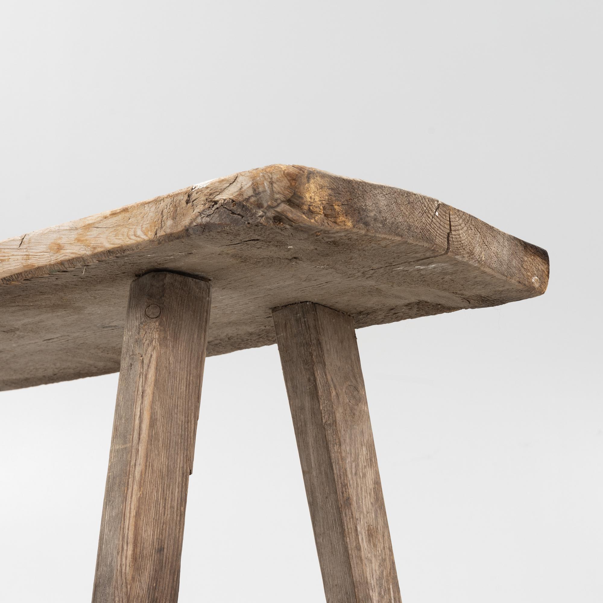 A pine bench, 19th/20th Century.