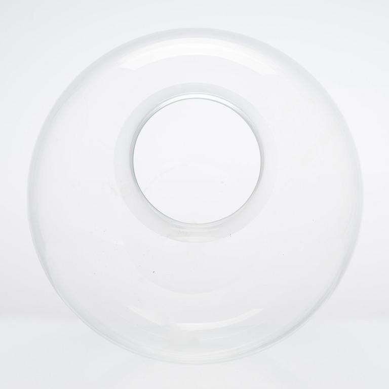 Timo Sarpaneva, art glass 'Globus' 3599, signed Timo Sarpaneva Iittala 1984 C273.