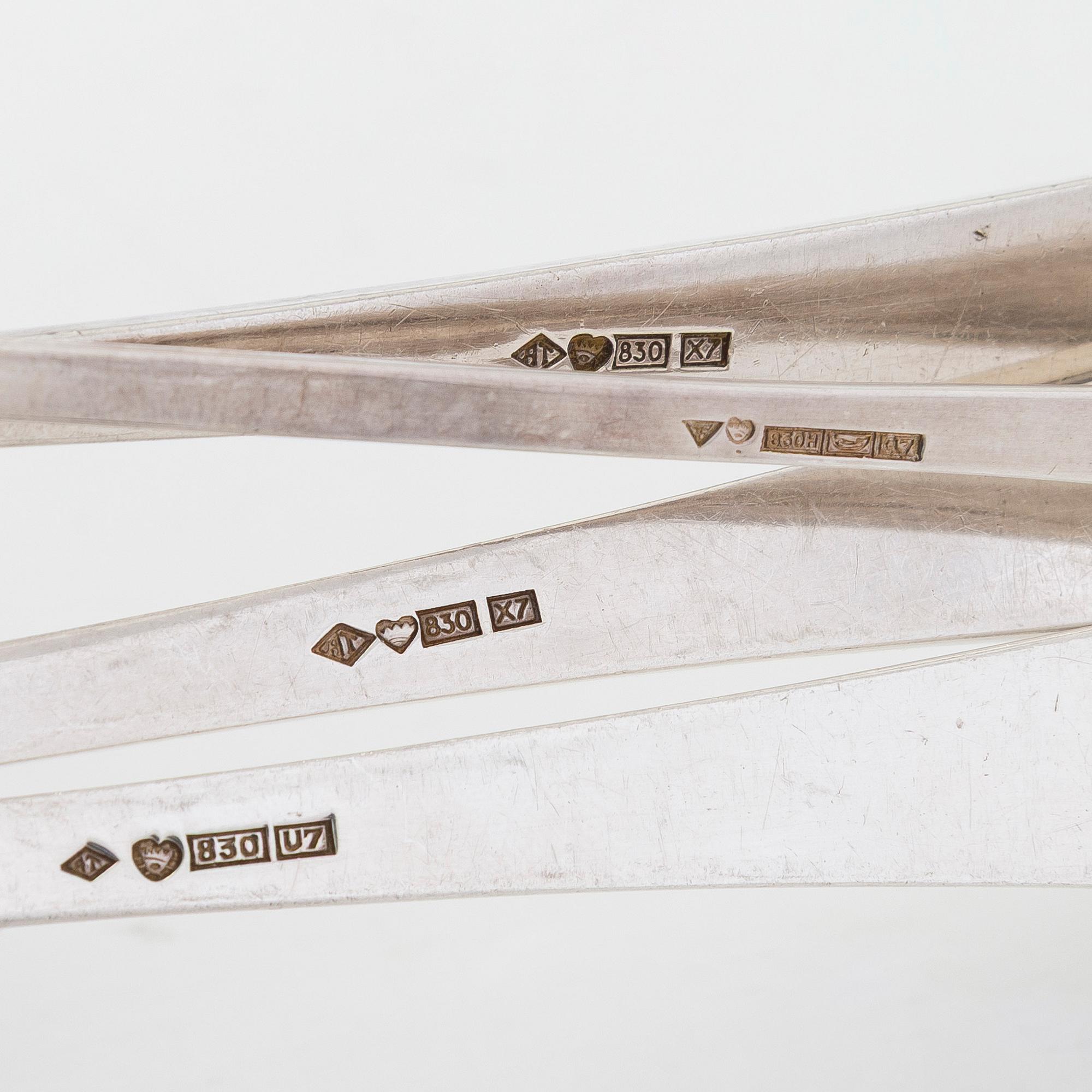 Tillander, bestickuppsättning, 118 delar, silver, "Käpy" (Kotte), Helsinki 1970-tal. Design: Vilho Ellenberg, 1920-tal.