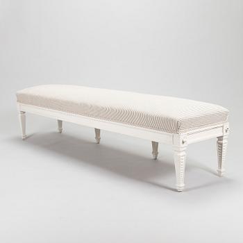 A late Gustavian bench from early 19th century.