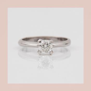 RING, med briljantslipad diamant 0.60 ct, G/SI.