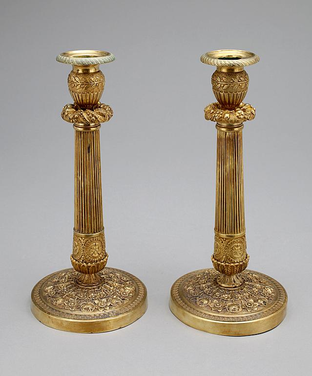 LJUSSTAKAR, ett par, empire, 1800-talets första hälft.