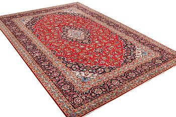 A Keshan carpet, c. 360 x 247 cm.