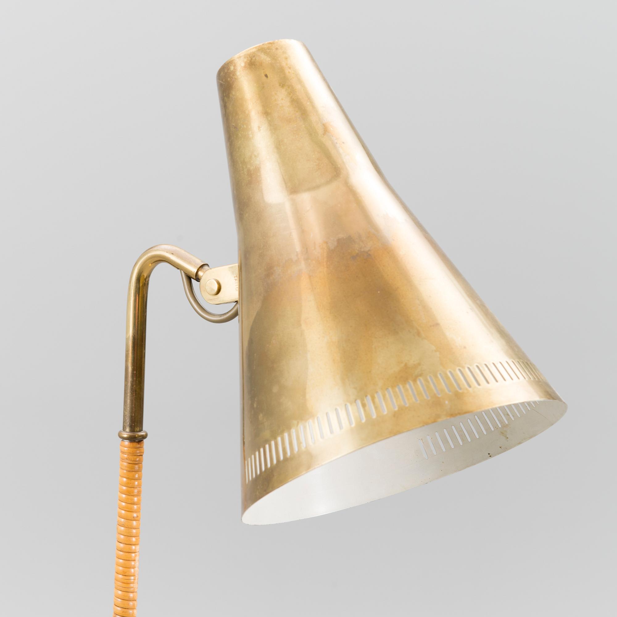 PAAVO TYNELL, golvlampa, modell 9628, Taito, 1900-talets mitt.