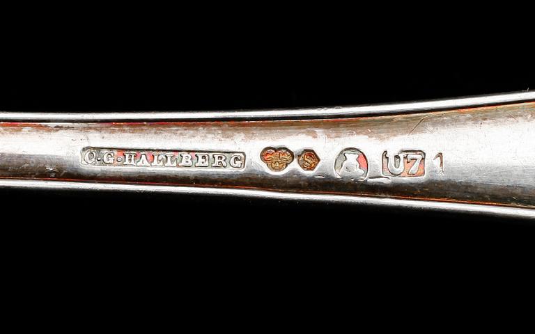 BESTICK, 113 del, silver, CG Hallberg, Stockholm, 1900-talets första hälft. Tot vikt ca 5459 g.