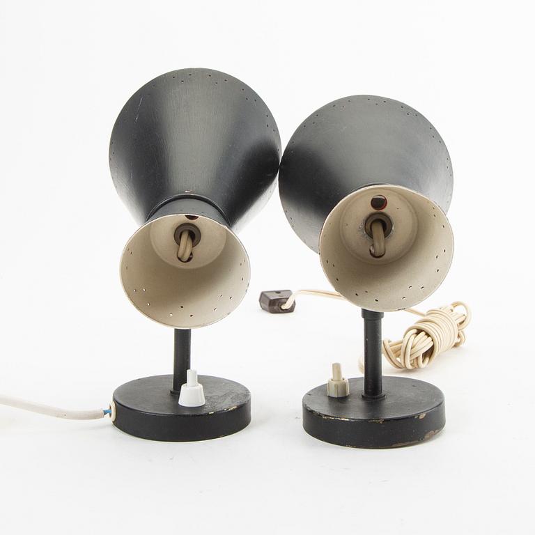 Svend Aage Holm Sørensen,  vägglampor ett par 1900-talets andra hälft.