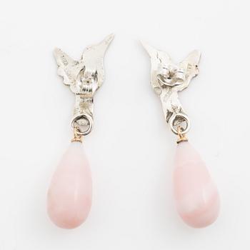 Earrings, Mandelstam, in the form of a hummingbird, silver and 18K gold, enamel and pink opals.