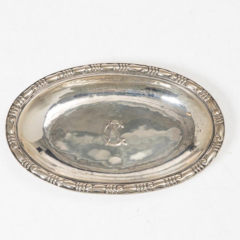 Fat, 5 st, silver, bl a WA Bolin, Stockholm 1930.