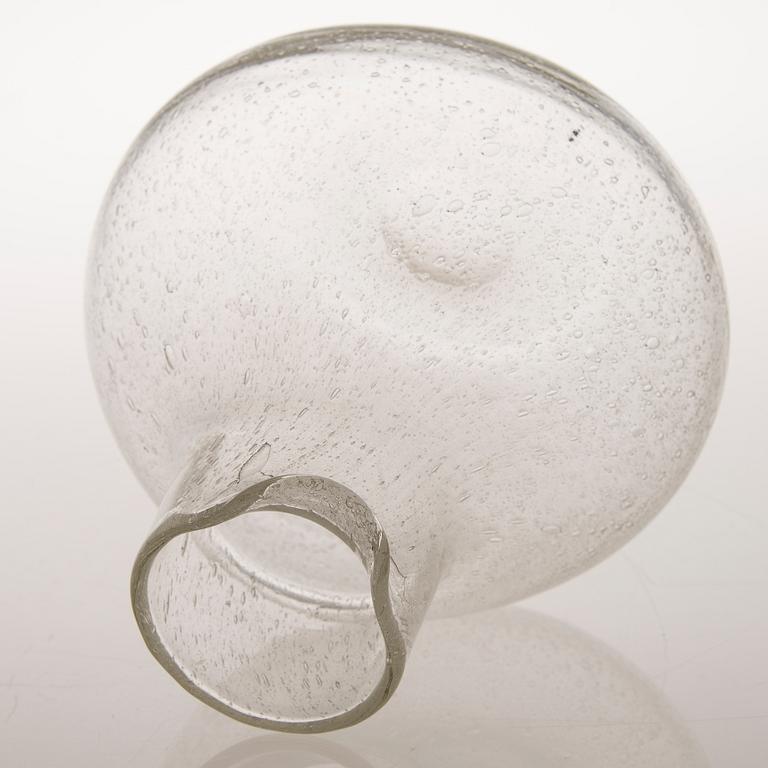 KAJ FRANCK Four Sargasso Glass Items, signed Nuutajärvi Notsjö.