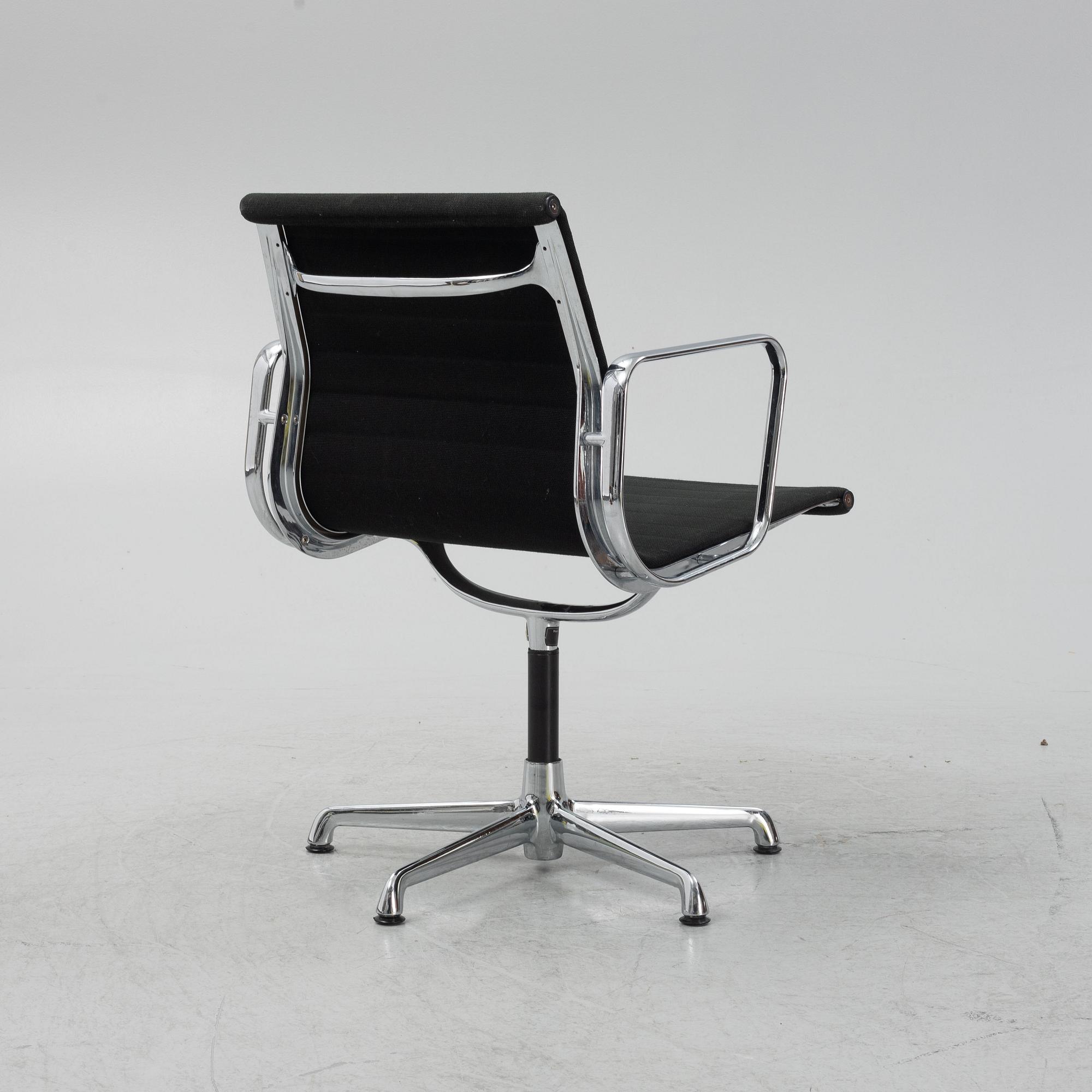 Charles & Ray Eames, karmstol, "EA 108", Vitra.