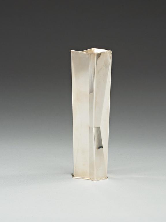 A Tapio Wirkkala 830/1000 silver vase, Hämeenlinna, Finland 1979.