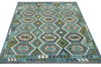 Matta, Afghansk kelim, ca 294 x 207 cm.